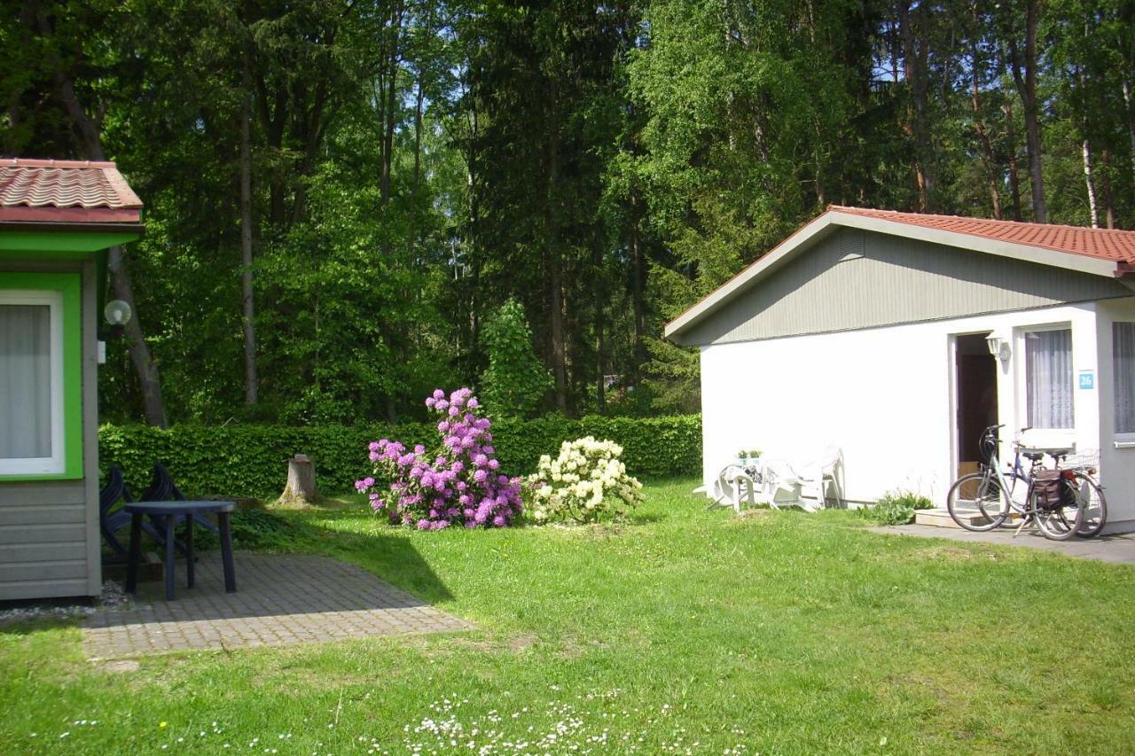 Hotel Feriencamp Trassenheide Extérieur photo